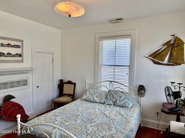 406 Queen Street, New Bern, NC 28560