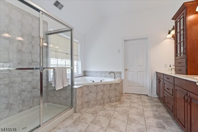 1 Brodziak Rd, Denville Twp., NJ 07834