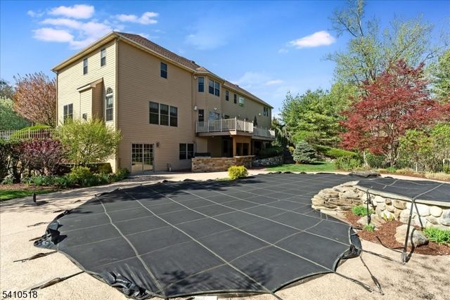 1 Brodziak Rd, Denville Twp., NJ 07834