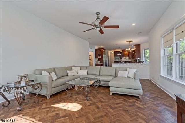 1 Brodziak Rd, Denville Twp., NJ 07834