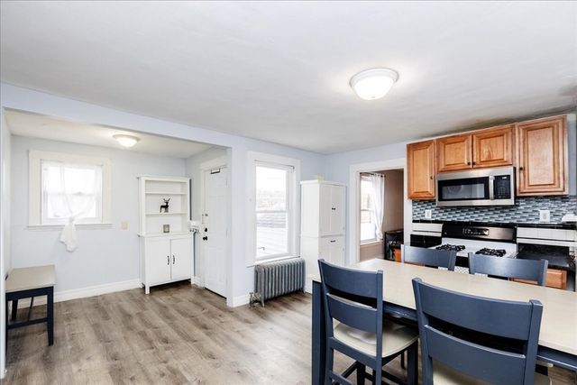 97 Seymour Ave, Lynn, MA 01902