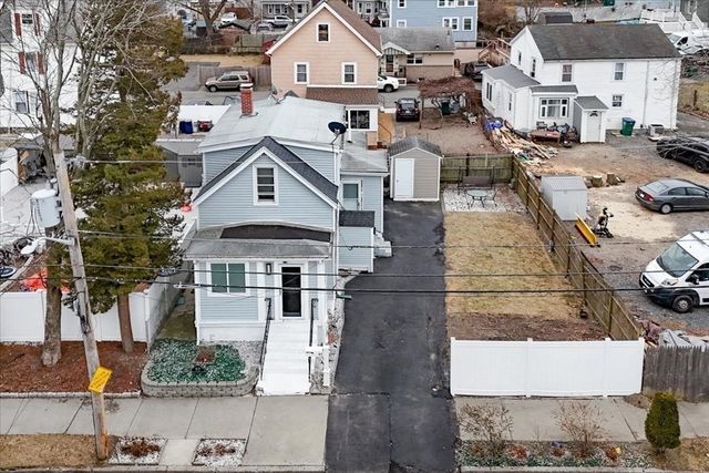 97 Seymour Ave, Lynn, MA 01902