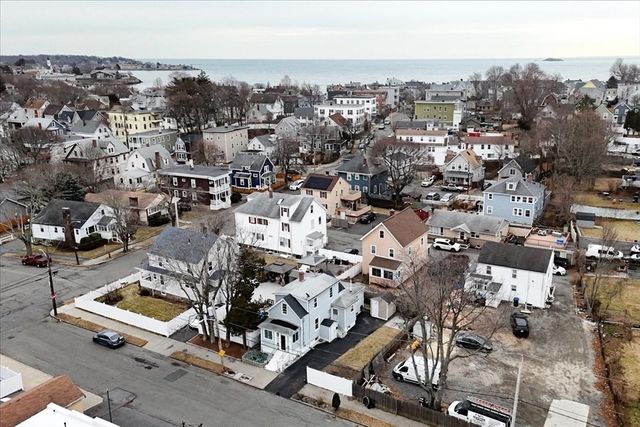 97 Seymour Ave, Lynn, MA 01902