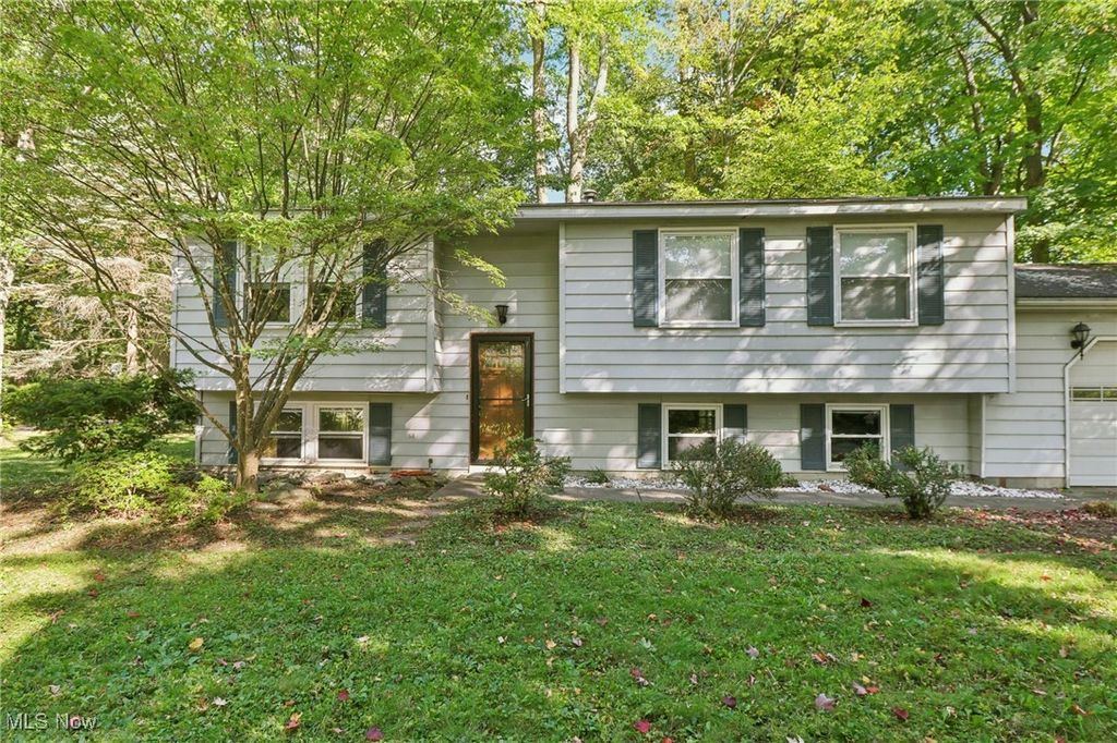 1625 Travers Road, Madison, OH 44057