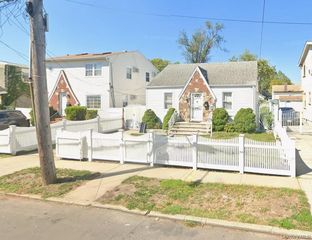 11922 237th Street, Cambria Heights, NY 11411