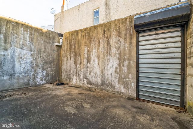 2711-13 E THOMPSON ST, Philadelphia, PA 19134