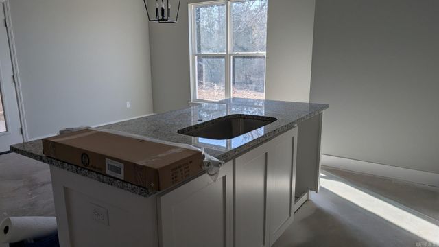 32 Dandelion Drive, Greenbrier, AR 72058