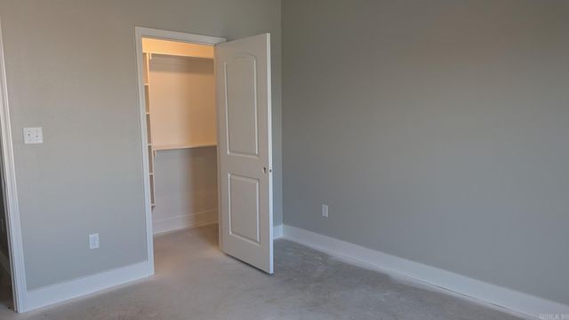 32 Dandelion Drive, Greenbrier, AR 72058