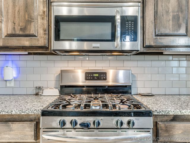 3357 S 207th East Avenue, Broken Arrow, OK 74014