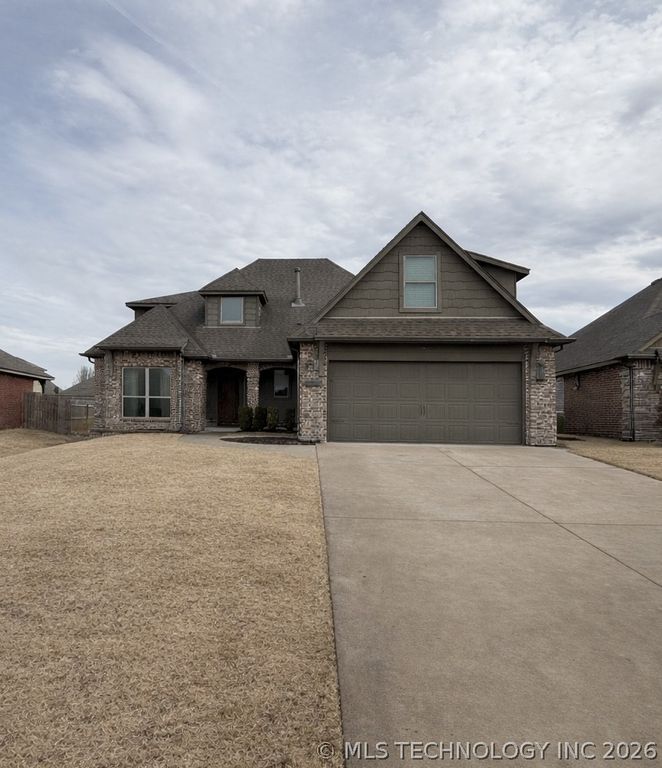 3357 S 207th East Avenue, Broken Arrow, OK 74014