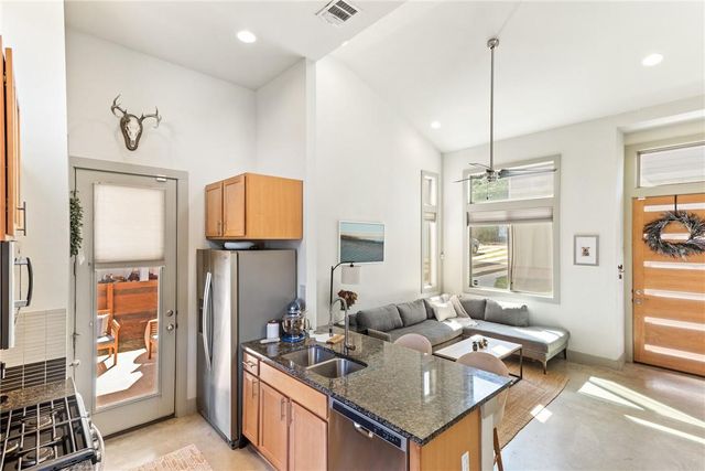1807 Ulit Ave B, Austin, TX 78702