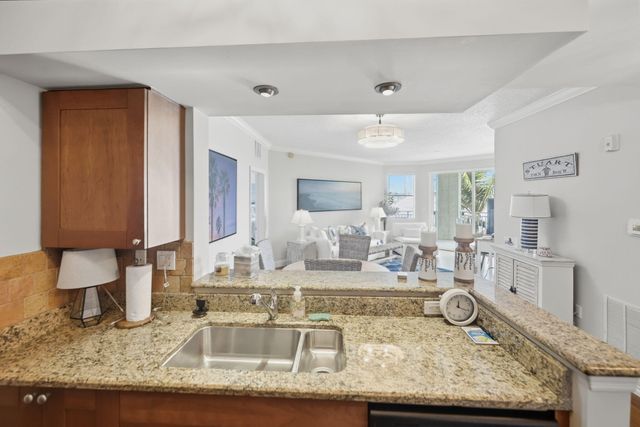 975 NW Flagler Avenue 302, Stuart, FL 34994