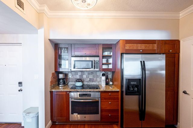 975 NW Flagler Avenue 302, Stuart, FL 34994