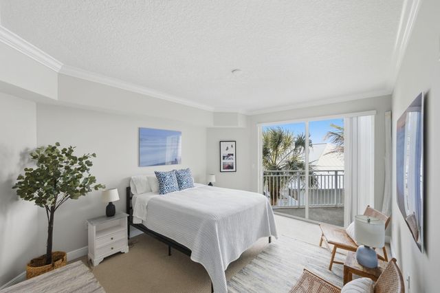 975 NW Flagler Avenue 302, Stuart, FL 34994