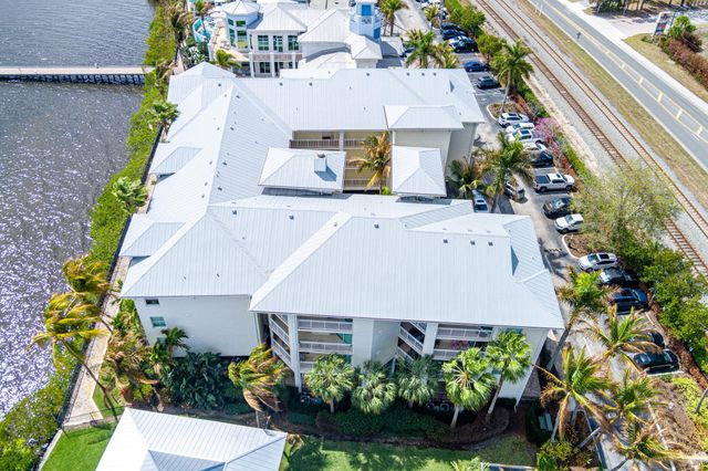 975 NW Flagler Avenue 302, Stuart, FL 34994