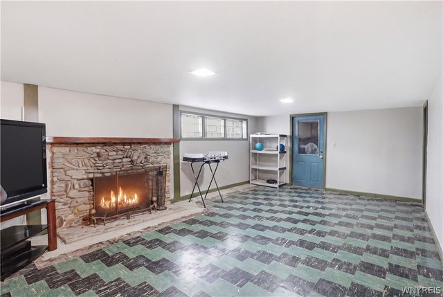 2575 Amsdell Road, Hamburg, NY 14075