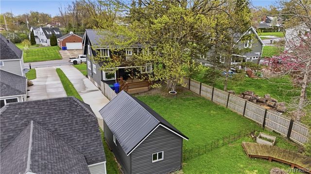 2575 Amsdell Road, Hamburg, NY 14075