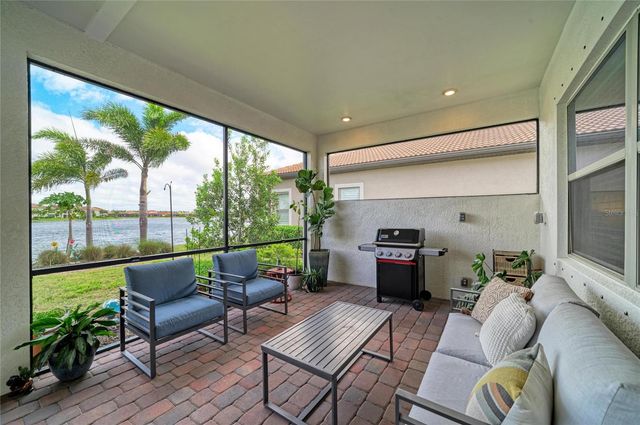 283 TOSCAVILLA BOULEVARD, Nokomis, FL 34275