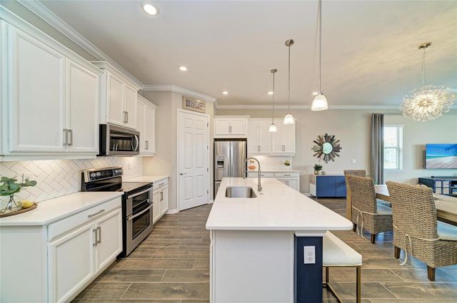 283 TOSCAVILLA BOULEVARD, Nokomis, FL 34275