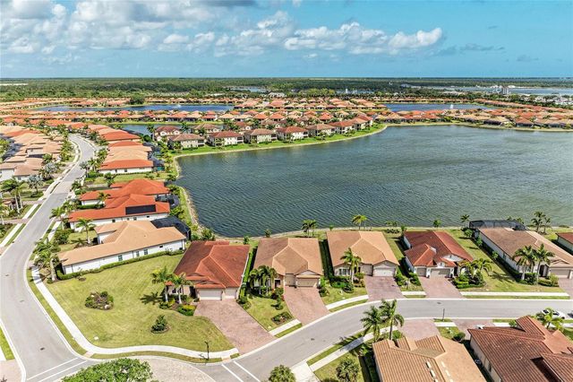 283 TOSCAVILLA BOULEVARD, Nokomis, FL 34275