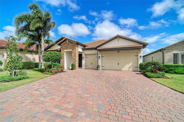 283 TOSCAVILLA BOULEVARD, Nokomis, FL 34275