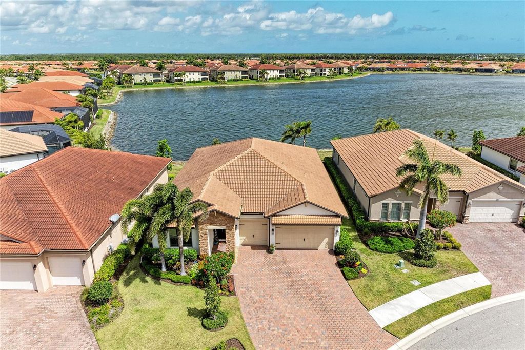 283 TOSCAVILLA BOULEVARD, Nokomis, FL 34275