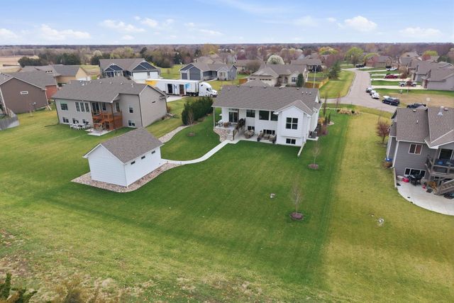 3580 N Bluestem Ct, Rose Hill, KS 67133