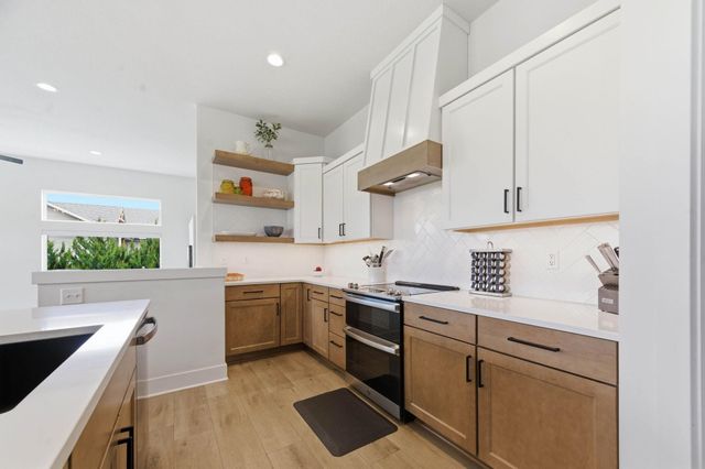 3580 N Bluestem Ct, Rose Hill, KS 67133