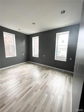 2318 Texas Avenue, St Louis, MO 63104