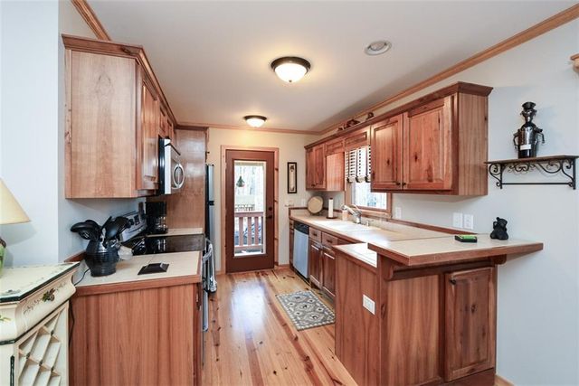 50 Rockingham Way, Ellijay, GA 30540