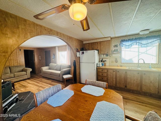 826 JACKS CANYON Drive, Happy Jack, AZ 86024