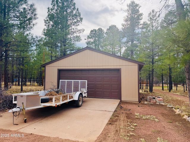 826 JACKS CANYON Drive, Happy Jack, AZ 86024