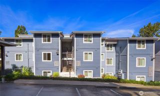 2511 S 248th St #B12, Kent, WA 98032