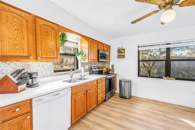 824 HALL STREET, Clearwater, FL 33756