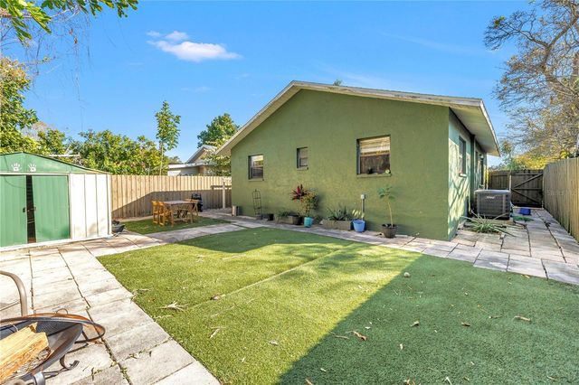 824 HALL STREET, Clearwater, FL 33756