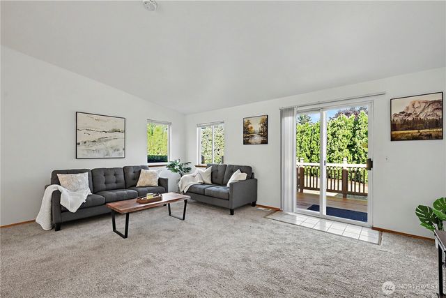 17644 SE 268th Place, Covington, WA 98042