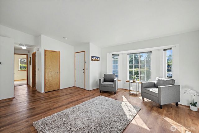 17644 SE 268th Place, Covington, WA 98042