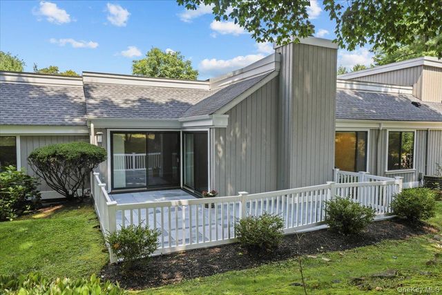 159 Heritage Hills B, Somers, NY 10589