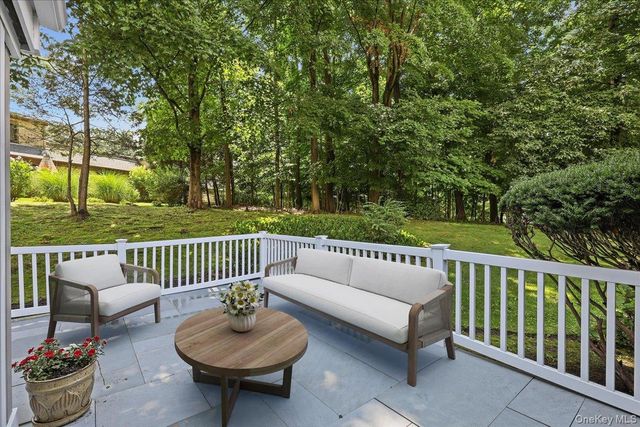 159 Heritage Hills B, Somers, NY 10589