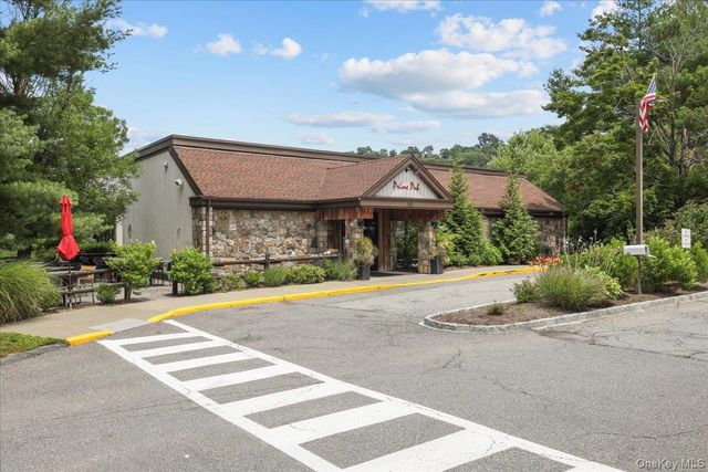 159 Heritage Hills B, Somers, NY 10589