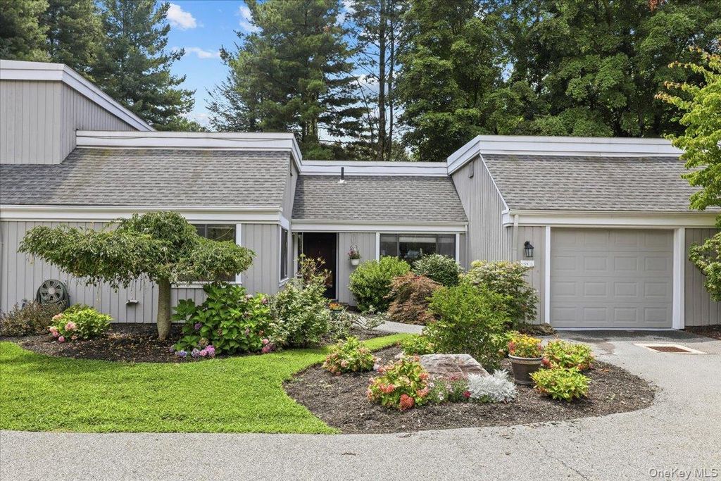159 Heritage Hills B, Somers, NY 10589