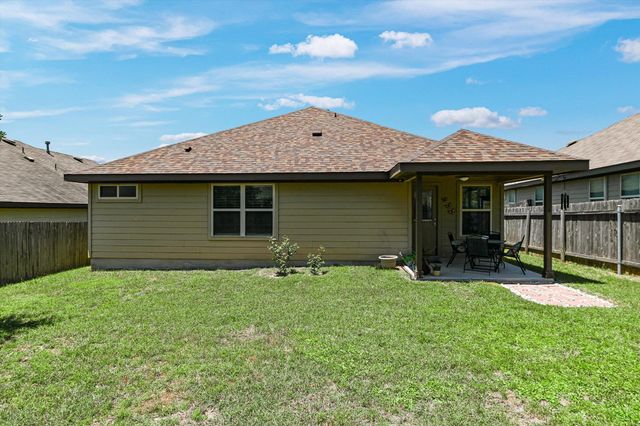 536 Dragon Ridge RD, Buda, TX 78610