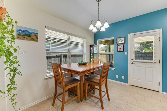 536 Dragon Ridge RD, Buda, TX 78610