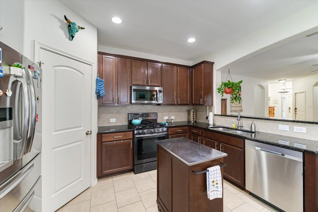 536 Dragon Ridge RD, Buda, TX 78610