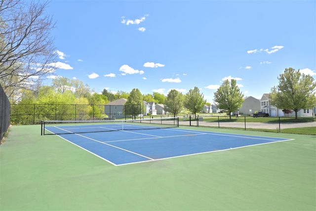 4858 Hidden River Avenue 57, Wyoming, MI 49418