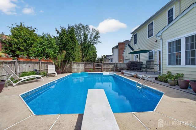 3 Emily Place, Hamilton, NJ 08690