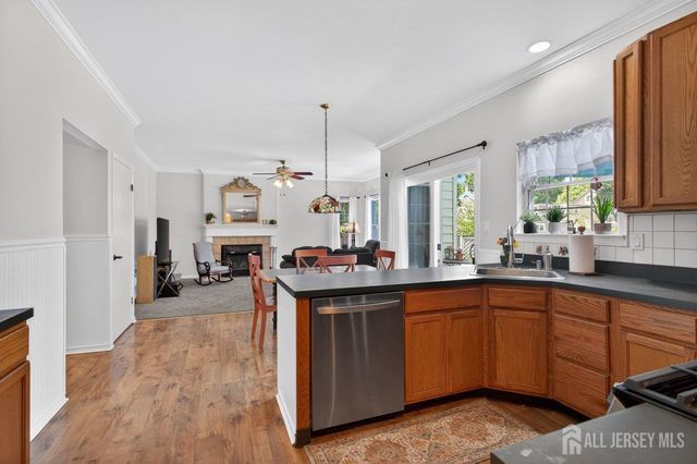 3 Emily Place, Hamilton, NJ 08690