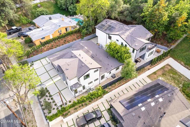 5623 Oso Avenue, Woodland Hills, CA 91367