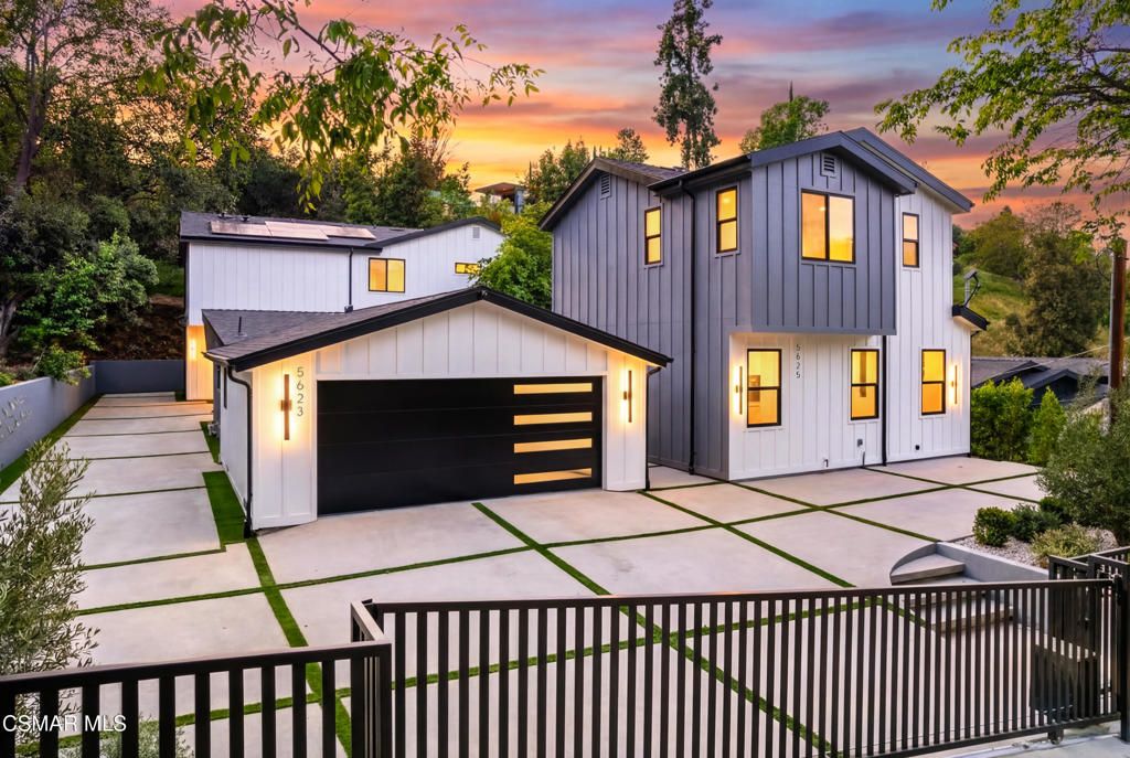 5623 Oso Avenue, Woodland Hills, CA 91367