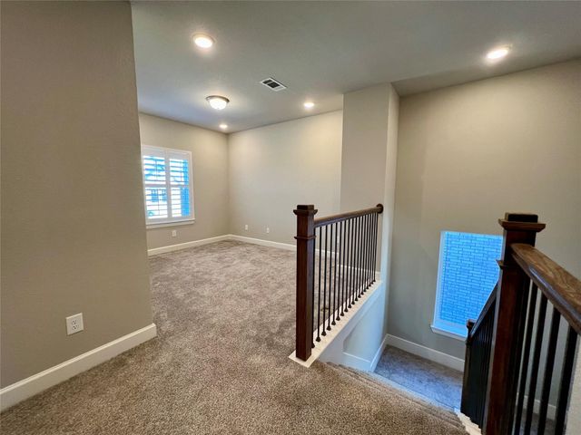 547 Kingston Lane, Shenandoah, TX 77384